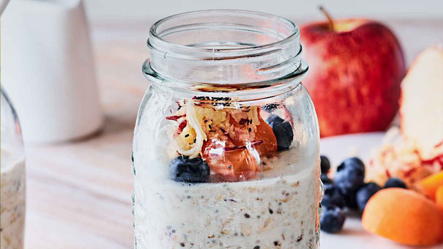 OVERNIGHT OATS DE MANZANA ENVY Y CHÍA